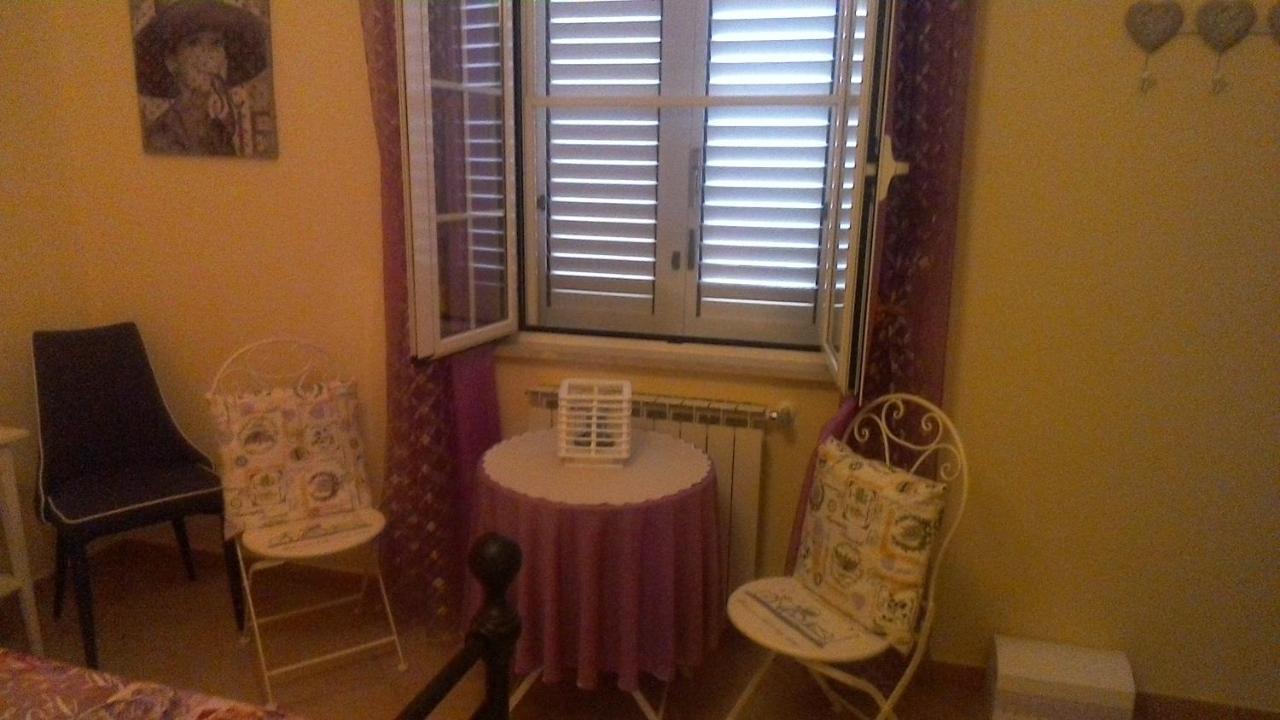 Bed and Breakfast La Bella Ninfa Sermoneta Exterior foto